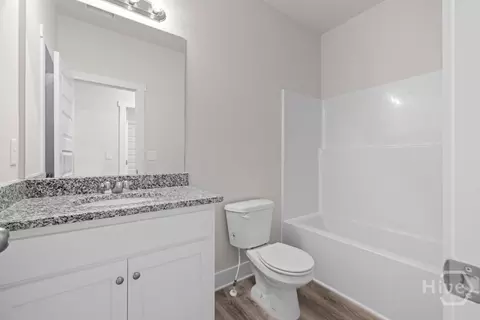 Bath - 120 Grace Ln #6, Colbert, GA 30628 photo 1 of 5