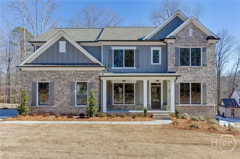 1041 Riverhill Dr, Bishop, GA 30621
