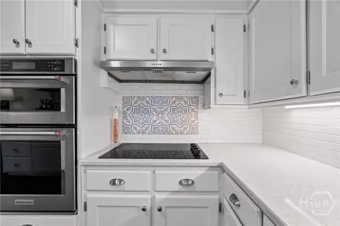 Kitchen - 555 Hubbard Rd, Carnesville, GA 30521 photo 4 of 5