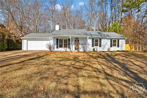 1530 Willow Gate Way, Auburn, GA 30011