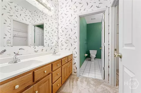 Bath - 6270 Old Jefferson Rd, Athens, GA 30607 photo 1 of 4