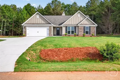138 Airport Rd #14, Canon, GA 30662