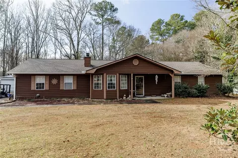2000 Bullock Trl, Loganville, GA 30052