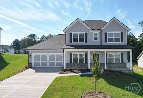 454 Banff Dr, Winder, GA 30680