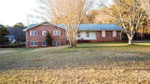 1310 Moores Ford Rd, Bogart, GA 30622
