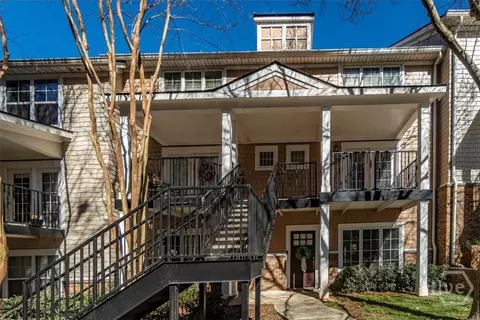 1035 Barnett Shoals Rd #911, Athens, GA 30605