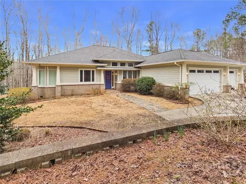 71 Owensby Mill Rd, Winterville, GA 30683