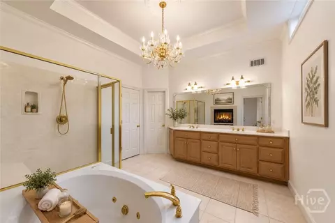 Bath - 1171 River Run, Bishop, GA 30621 photo 1 of 4