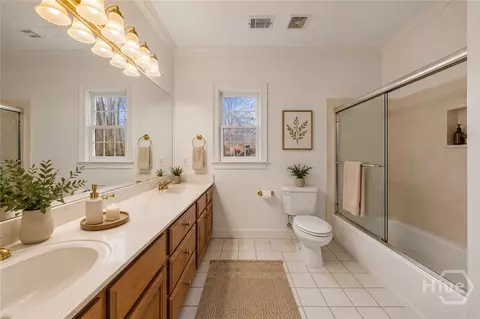 Bath - 1171 River Run, Bishop, GA 30621 photo 2 of 4