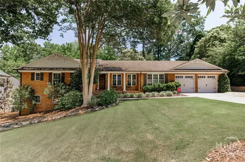 275 Davis Estates Rd, Athens, GA 30606