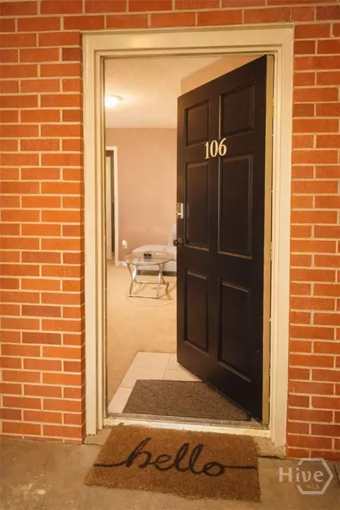 250 Little St #D106, Athens, GA 30605