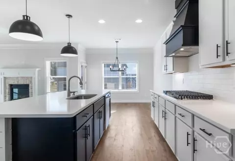 Kitchen - 440 Banff Dr, Winder, GA 30680 photo 2 of 3