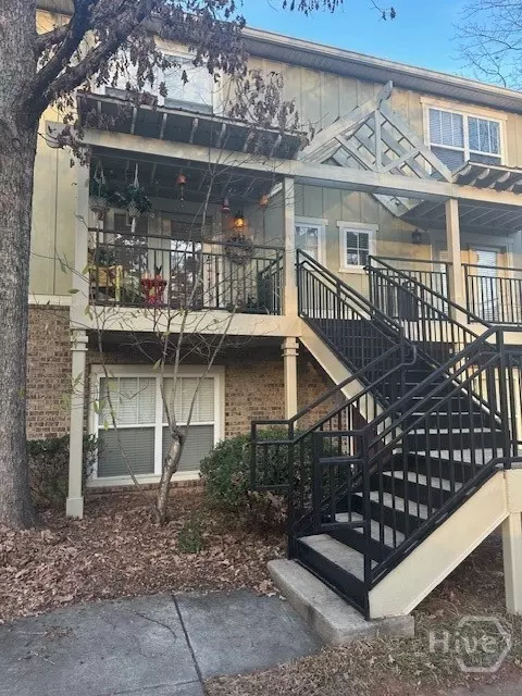 490 Barnett Shoals Rd #411, Athens, GA 30605