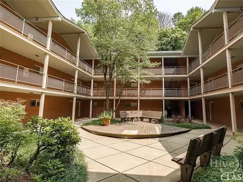 250 Little St #D107, Athens, GA 30605