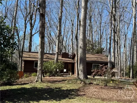 175 New Haven Dr, Athens, GA 30606