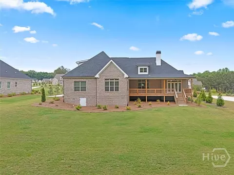 Exterior - 1293 Beebalm Dr, Statham, GA 30666 photo 4 of 5