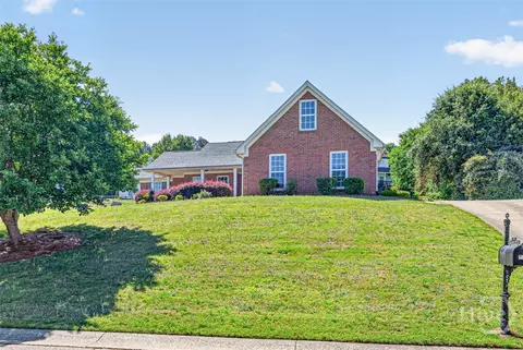 719 Mallard Dr, Winder, GA 30680