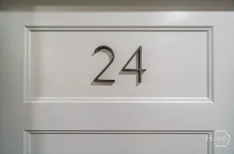 34 Depot St #24, Hartwell, GA 30643
