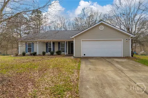 304 Seminole Cir, Statham, GA 30666