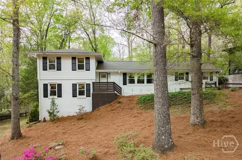 130 Oakdale Rd, Athens, GA 30606