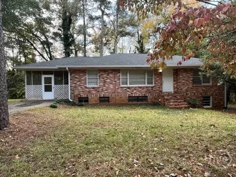 245 Hilltop Rd, Athens, GA 30605