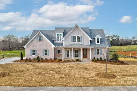 1934 Malcom Estates Dr, Bogart, GA 30622