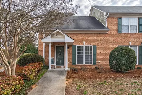 130 Logmont Trce, Athens, GA 30606