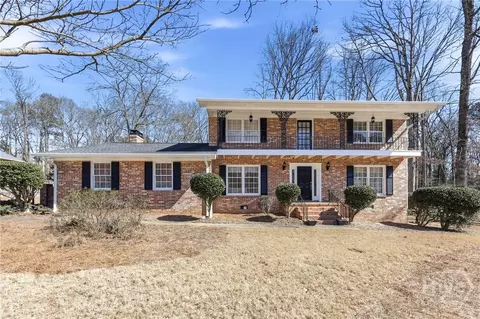 185 Devereux Dr, Athens, GA 30606