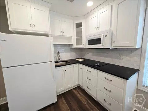 Kitchen - 130 Shannons Pl, Comer, GA 30629 photo 4 of 4
