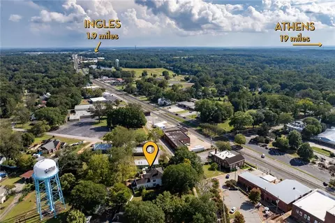 View/Area - 174 Cherry St, Commerce, GA 30529 photo 2 of 3