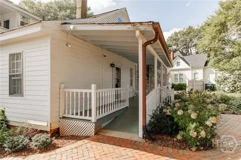 Exterior - 174 Cherry St, Commerce, GA 30529 photo 5 of 17