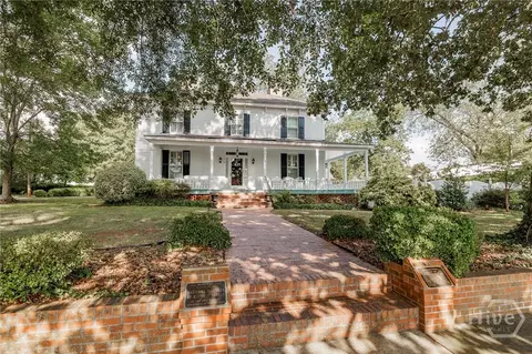 174 Cherry St, Commerce, GA 30529