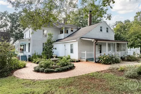 Exterior - 174 Cherry St, Commerce, GA 30529 photo 1 of 17