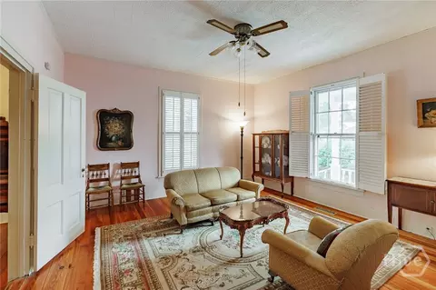Living - 174 Cherry St, Commerce, GA 30529 photo 3 of 4