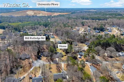 544 Caseys Xing, Winder, GA 30680 photo 3