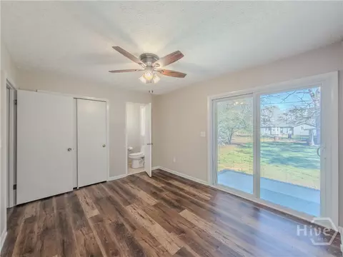 324 E Broad St, Winder, GA 30680 photo 15