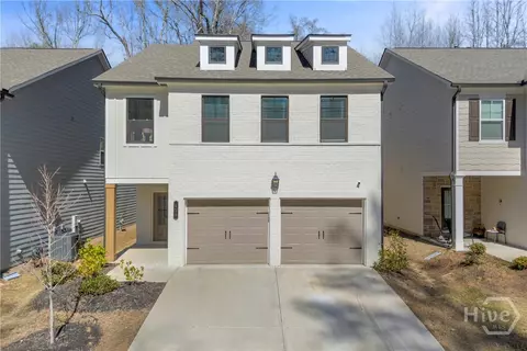 415 Station Overlook Dr, Auburn, GA 30011