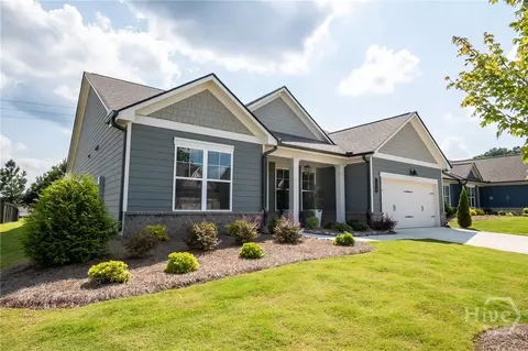 729 Glenside Dr, Jefferson, GA 30549