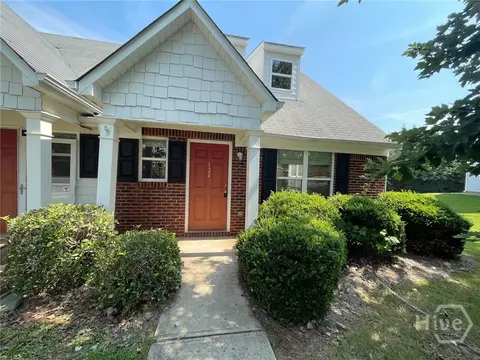 124 Bridgewater Cir, Athens, GA 30601