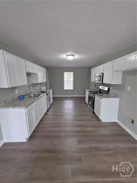 274 Chesterton Dr, Athens, GA 30607 photo 4
