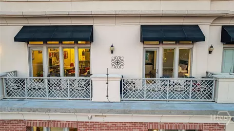755 E Broad St #903, Athens, GA 30601