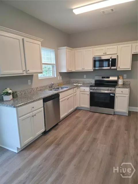Kitchen - 170 Heather Ln, Commerce, GA 30529 photo 1 of 1