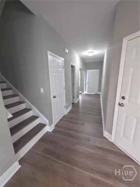 Entry Way - 170 Heather Ln, Commerce, GA 30529 photo 1 of 2