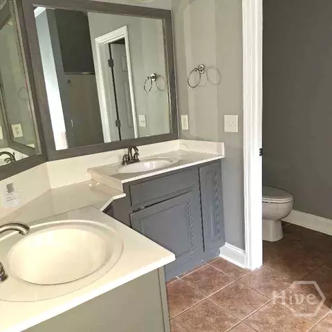 226 Hidden Falls Dr, Hull, GA 30646 photo 5