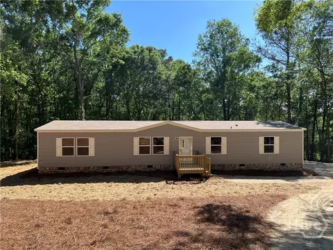 731 Pearwood Rd, Royston, GA 30662