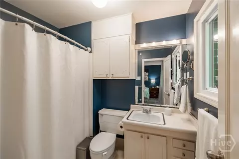 Bath - 145 Pendleton Dr, Athens, GA 30606 photo 2 of 5