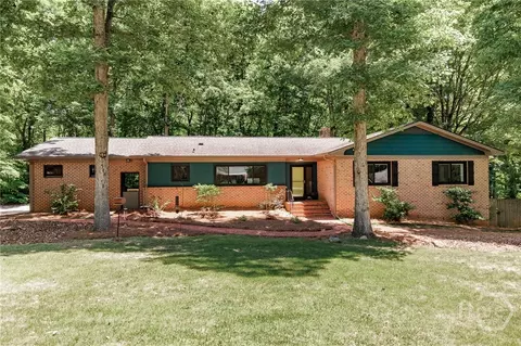 145 Pendleton Dr, Athens, GA 30606