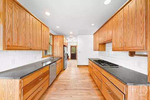 Kitchen - 345 Three Oaks Dr, Athens, GA 30607 photo 1 of 3