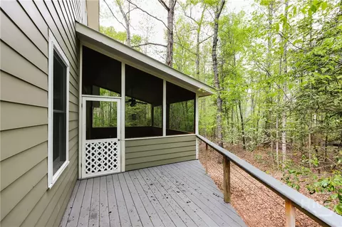 Exterior - 345 Three Oaks Dr, Athens, GA 30607 photo 2 of 2