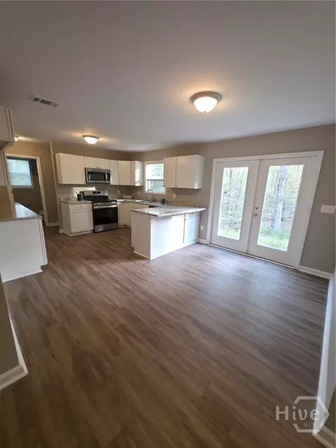 Kitchen - 480 Candlestick Dr, Hull, GA 30646 photo 1 of 4